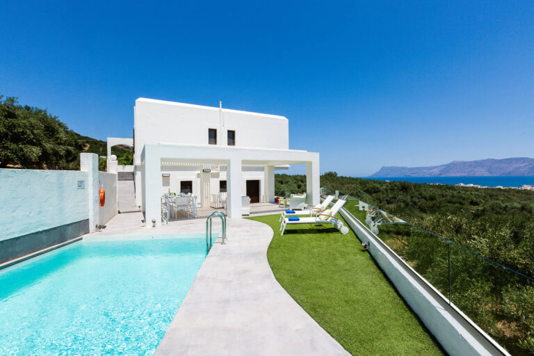 0v-601_Kissamos-Seaview-Villa-for-sale-25