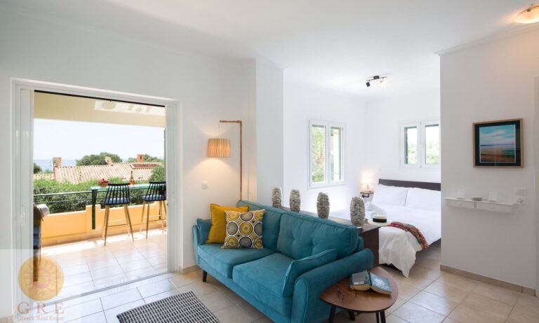 1e657454-07f5-4f86-84f5-8d22dc3109fe-1