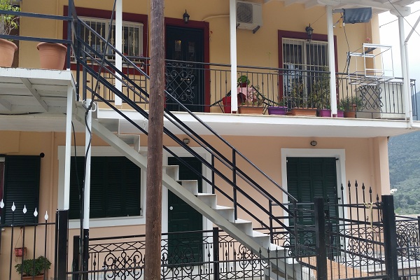 FHOTO-2-APRILIOU-128