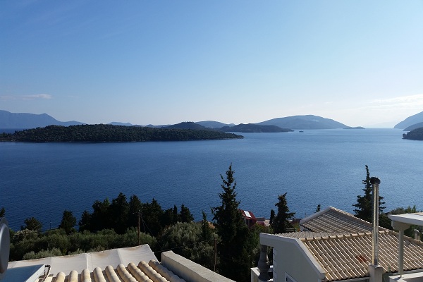 OIKONES-APO-KINITO-050-1