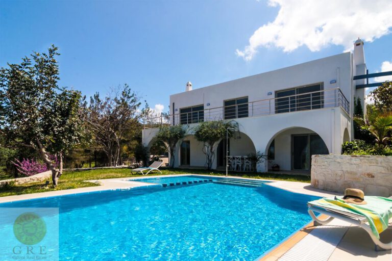 Villa-for-sale-Plaka-Apokoronas-pool1-12ec033e