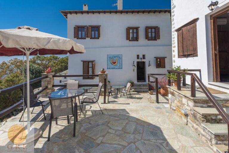 b911256682094788a7a81a9508849b1e