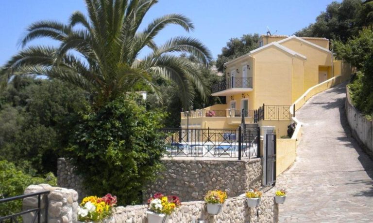 c61840b0-8a65-4e75-b9f9-e222b4cc7925