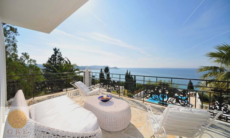 וילה-76-קורפו-1