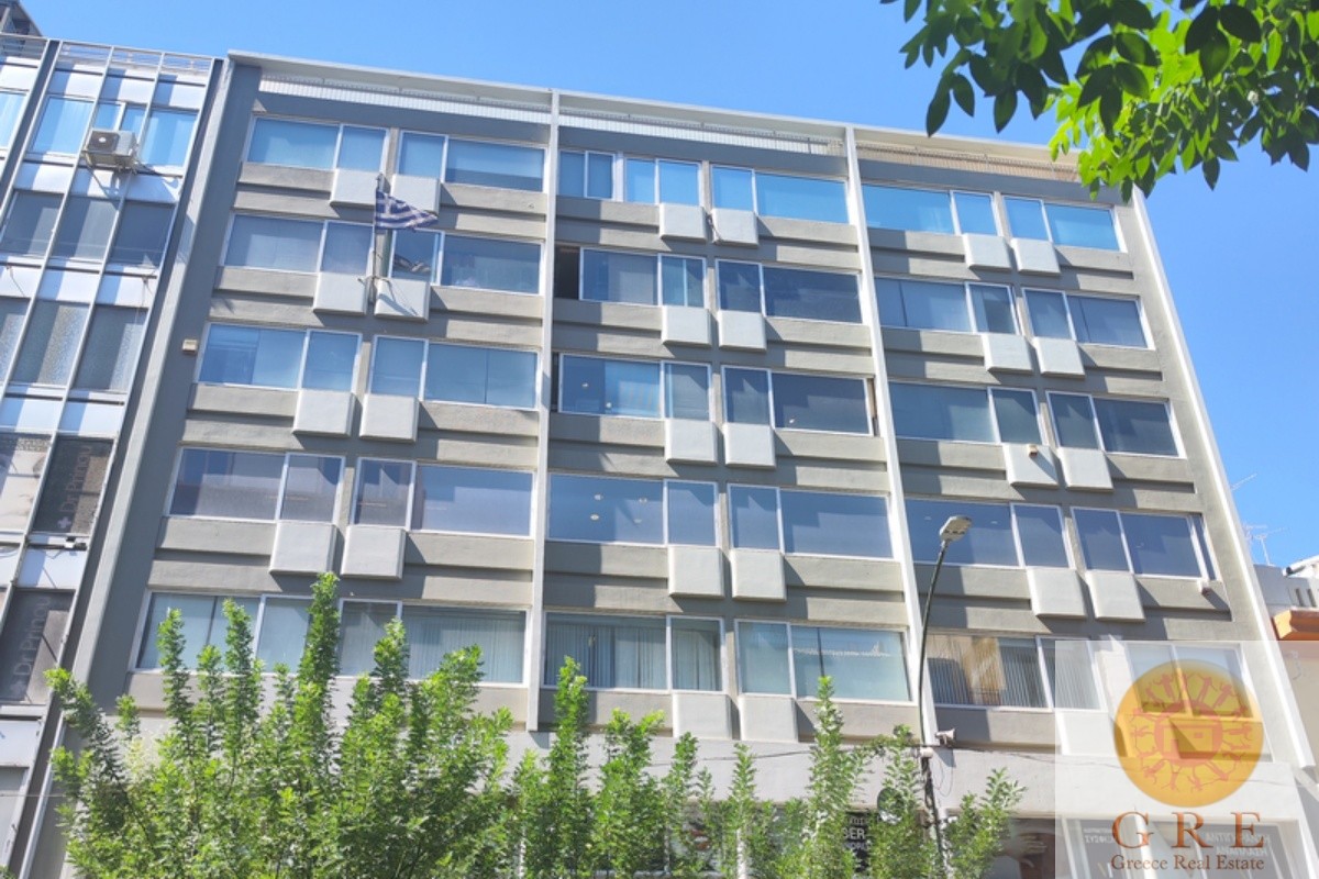 קומה בבניין 01 פיראוס