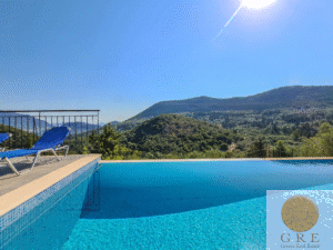 וילה 240 לפקדה