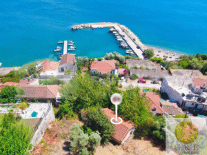 בית מסורתי 15 פלופונס