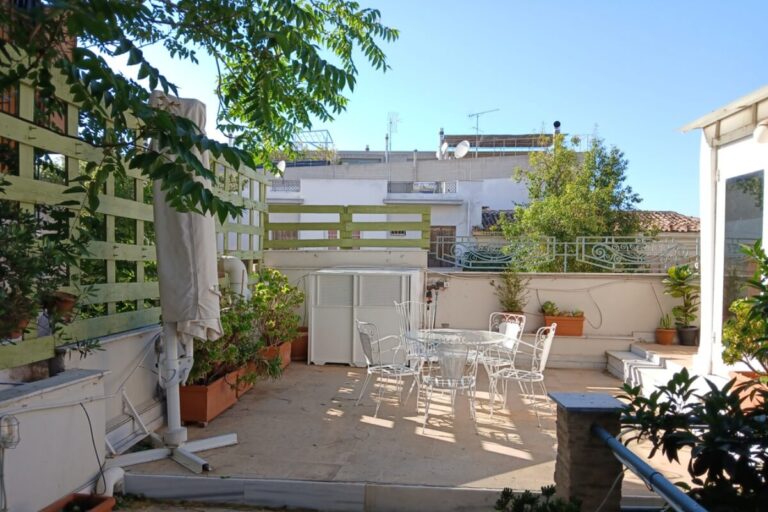 Traditional-House-02-Athens-5